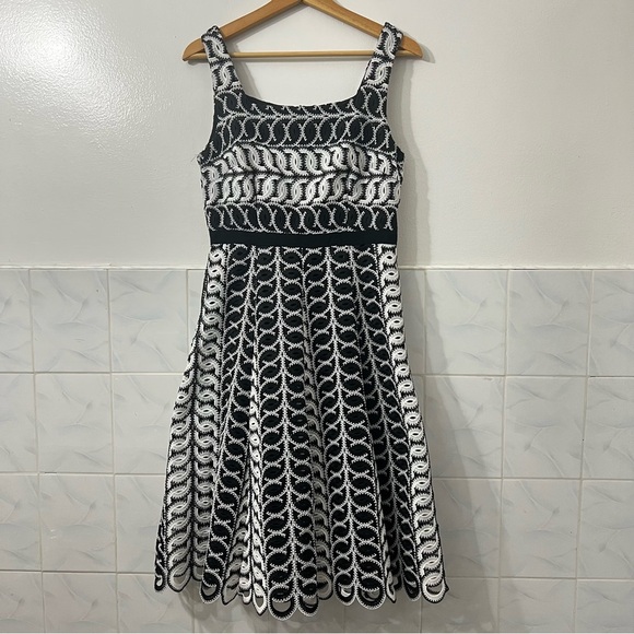 Alex Marie Women 4 Classic Cocktail Black White Embroidered Retro Vintage Dress - Picture 5 of 13